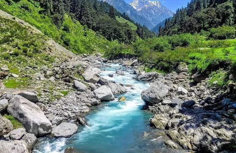 Himalayan trekking